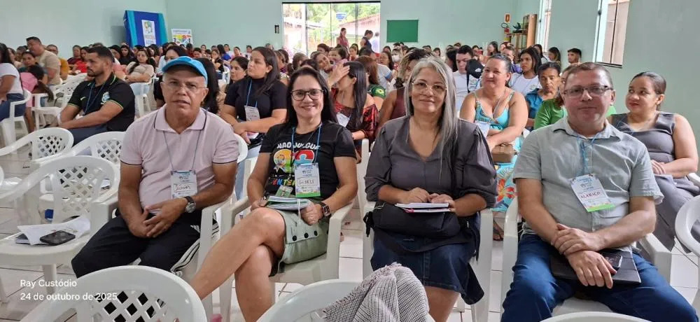 Educadores de Plácido de Castro participam de formação em Transtorno do Espectro Autista (TEA), nesta sexta-feira, 24