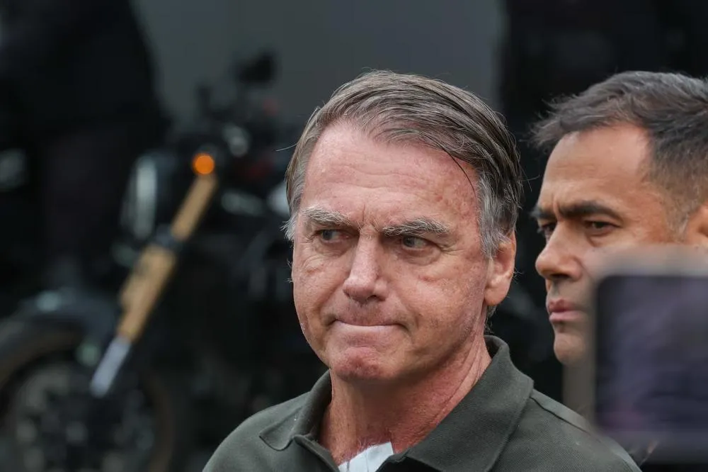 PL anuncia suspensão da remuneração e atividades partidárias de Bolsonaro