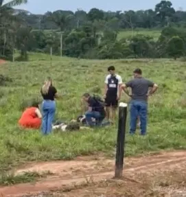 Motociclistas não conseguem fazer curva de ladeira e colidem frontalmente na Rodovia AC-475, no quilômetro 14, em Plácido de Castro