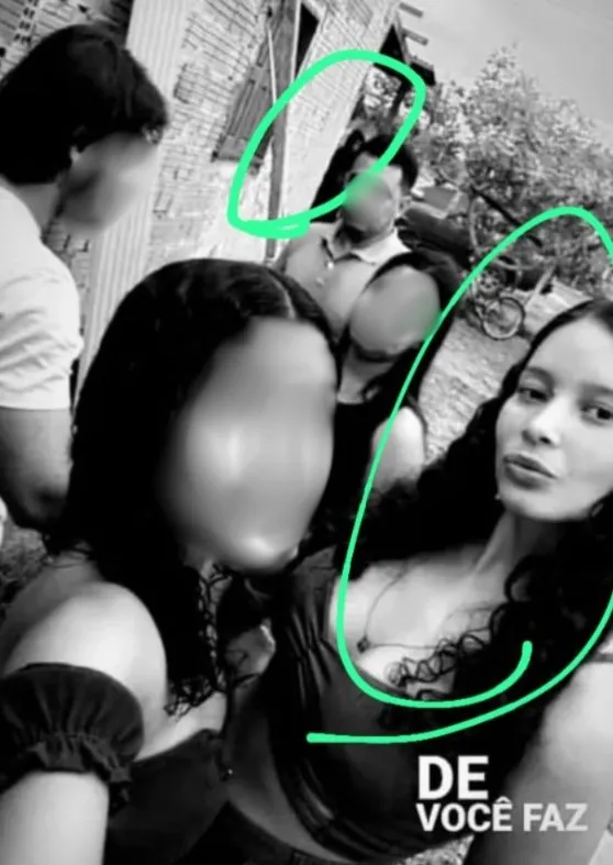 Mistério em Plácido de Castro: suposto “fantasma” aparece em selfie de jovem que morreu após complicações de pneumonia, malária e líquido nos pulmões