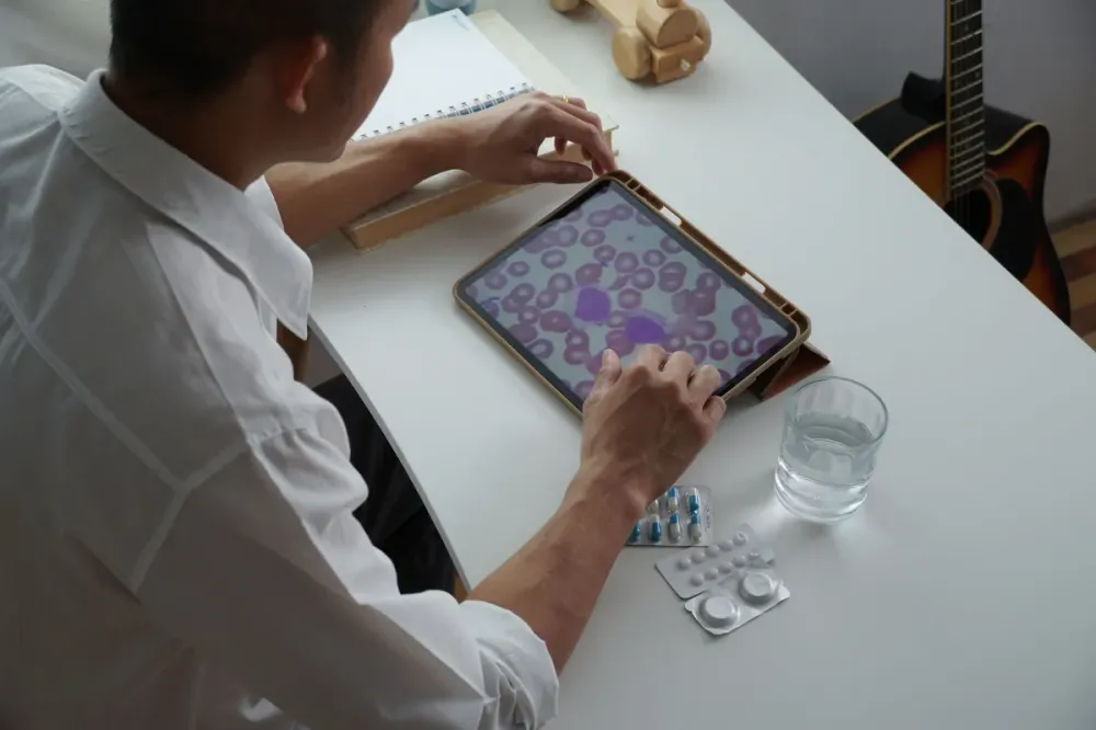 Fevereiro Laranja: entenda por que doar medula óssea salva vidas
