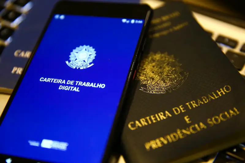 Abono salarial libera R$ 2,5 bilhões a 2 milhões de trabalhadores nesta segunda; veja quem recebe