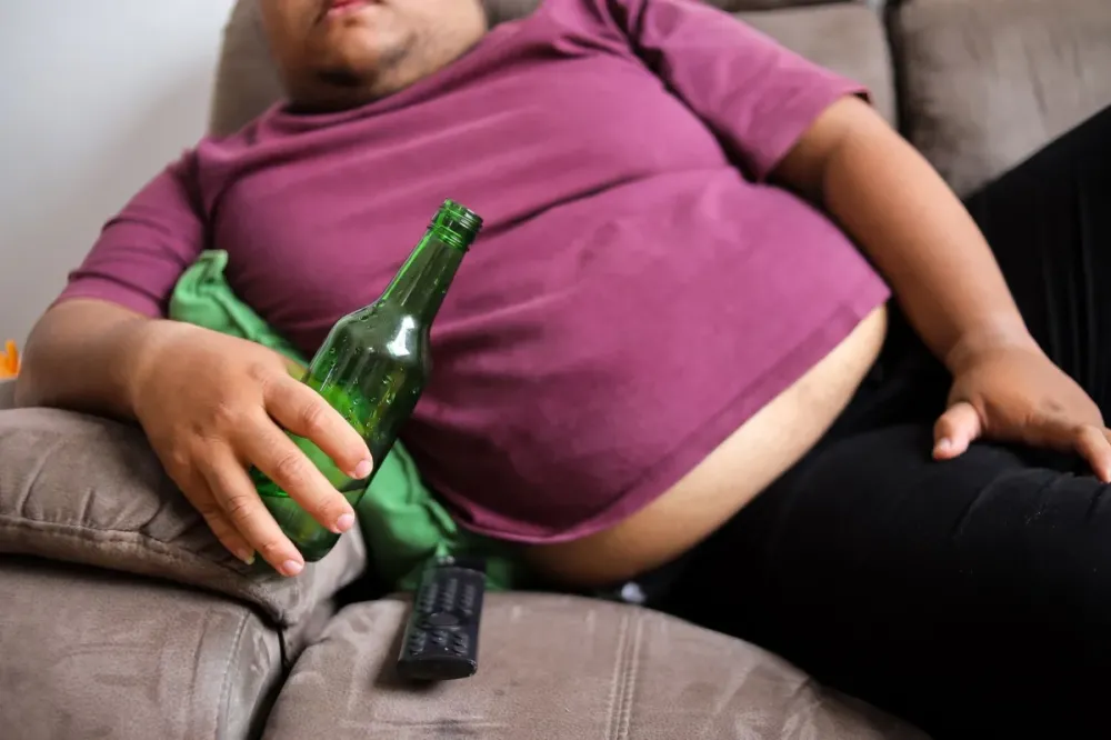 Por que a “barriga de chope” pode ser tão perigosa para a saúde do coração