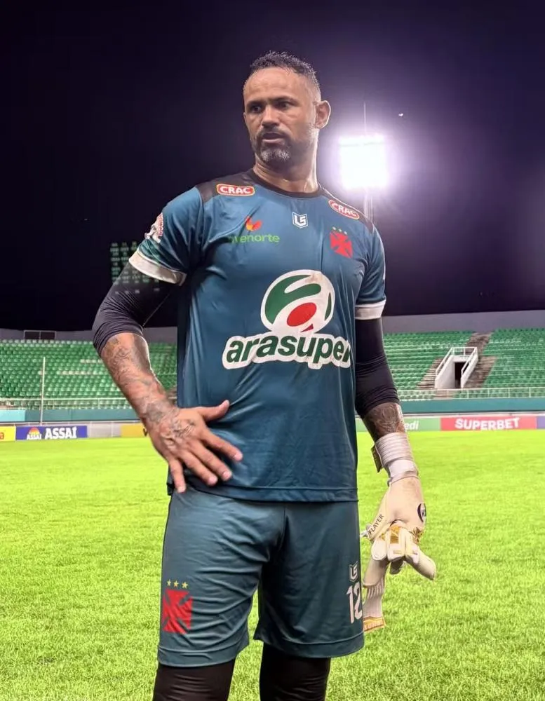 Goleiro Bruno volta ao Acre após cinco anos e se apresenta como reforço do Vasco-AC