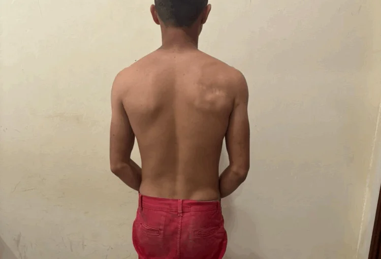 Homem é preso por tentar matar ex-companheira após não aceitar fim de relacionamento