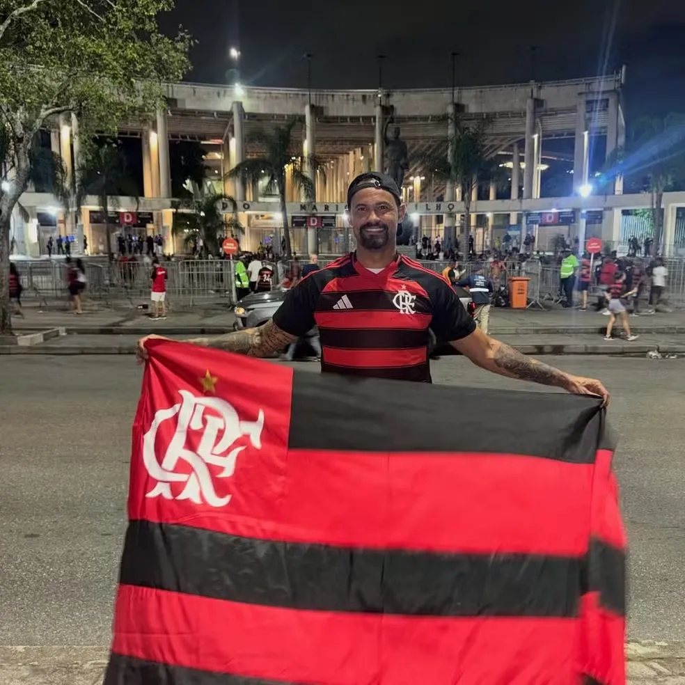 Justiça do RJ determina prisão do goleiro Bruno por descumprimento de condicional ao viajar para o Acre