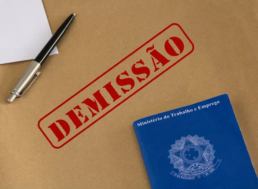 Em Plácido de Castro servidor da limpeza urbana é demitido após processo disciplinar