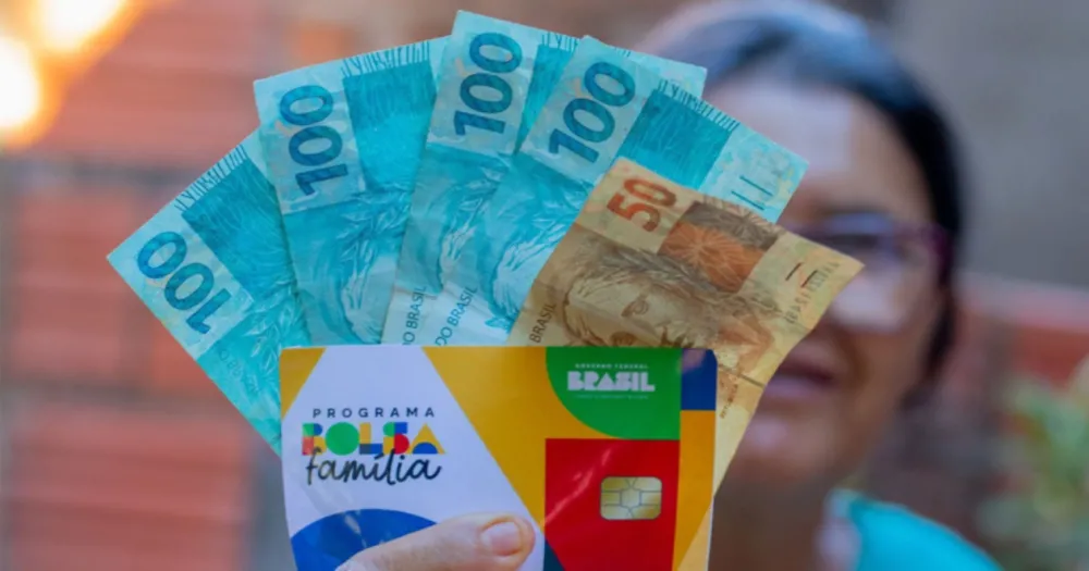 Com valor médio de R$ 728, Bolsa Família alcança 123 mil famílias no Acre