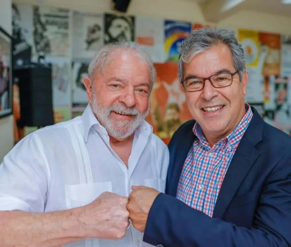 Em foto com Lula, Jorge Viana diz ter tomado decisão sobre disputa ao Senado