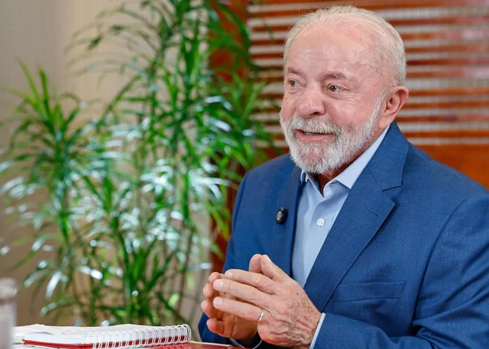 Lula culpa EUA por alta dos combustíveis e cobra prisão para quem subir preço do diesel