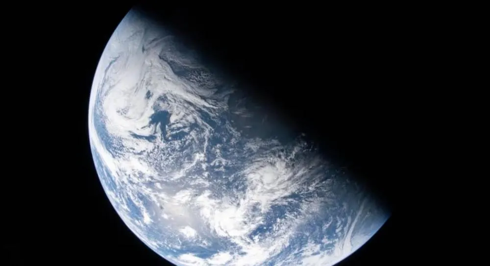 Astronautas a caminho da Lua estão ‘na metade do caminho’, diz Nasa