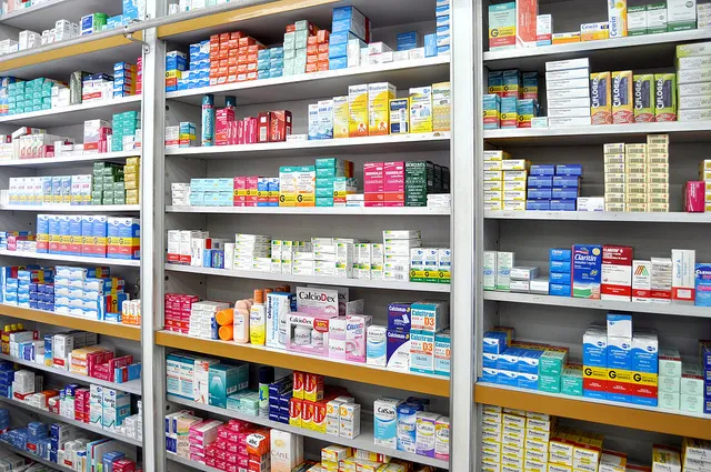 Prefeitura de Plácido de Castro abre coleta de preços para aquisição de medicamentos da rede pública