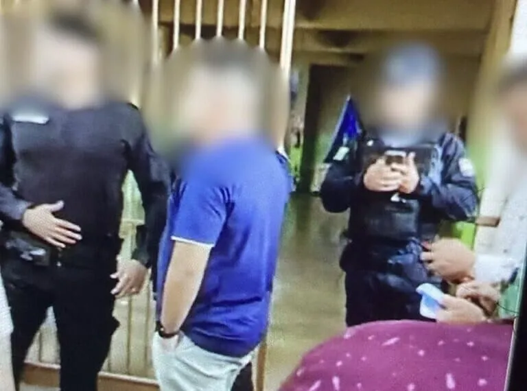 Padrasto de adolescente envolvido em ataque a colégio é liberado após prestar depoimento em Rio Branco