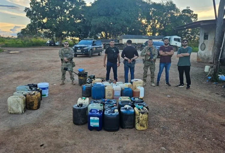 Polícia Civil prende homem em flagrante por comércio clandestino de combustível em Plácido de Castro