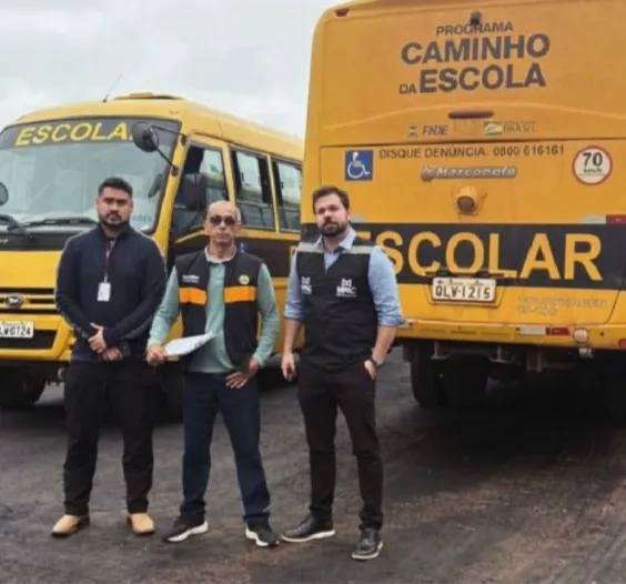 Prefeitura de Plácido de Castro fortalece transporte escolar e amplia investimentos na segurança dos estudantes