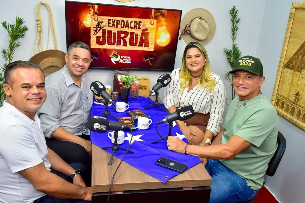 Bittar, ao lado do pré-candidato a primeiro suplente, Jebert Nascimento, participou da transmissão da Expoacre Juruá – Cefas Queiróz
