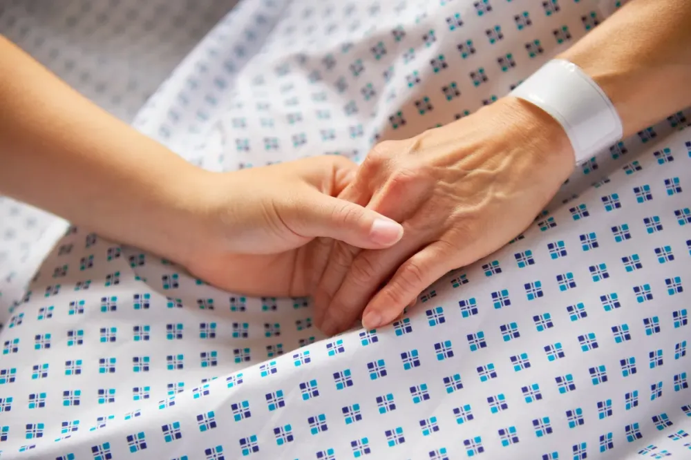 Cerca de metade dos entrevistados considerou a eutanásia uma opção (muito) boa: pouco mais de 54% e 51,5%, respectivamente, para câncer e doença de Alzheimer • Peter Dazeley/GettyImages