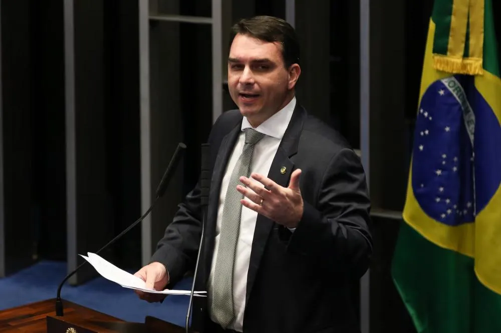 Flávio faz live para falar sobre decisão de Alexandre de Moraes | Fabio Rodrigues Pozzebom/Agência Brasil-03.06.2019