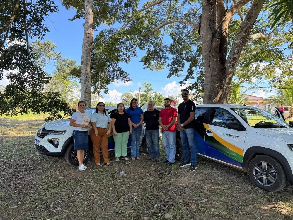 Por meio de emenda parlamentar alocada pela deputada federal Antônia Lúcia, Secretaria Municipal de Saúde recebe 2 Fiat Mobi para reforçar a oferta dos serviços prestados à população placidiana