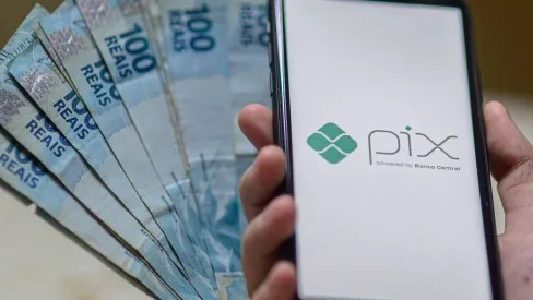 Estado anuncia calendário de pagamento e libera primeira parcela do 13º salário aos servidores acreanos - Foto: Google Imagens.