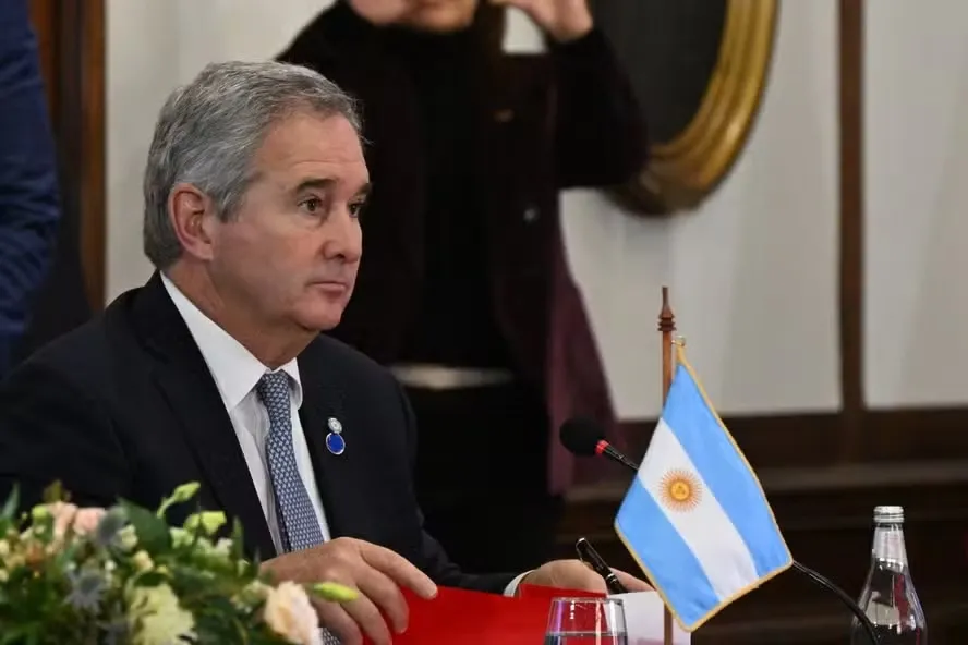 Ministro das Relações Exteriores da Argentina, Pablo Quirno. — Foto: RODRIGO ARANGUA / AFP