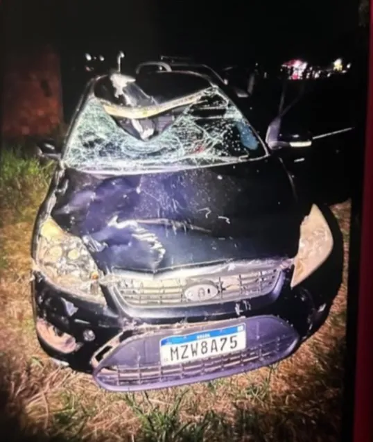 Veículo envolvido na colisão que resultou na morte de Cherlande Silva foi localizado durante as diligências policiais - Foto cedida. 