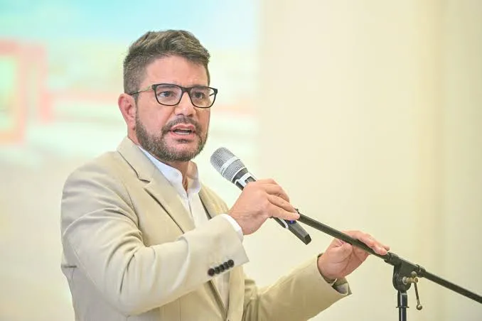 Gladson Cameli, ex-governador do Acre e candidato ao Senado, é alvo de pedido de impugnação apresentado pelo Ministério Público Eleitoral - Foto: Diego Gurgel/Secom