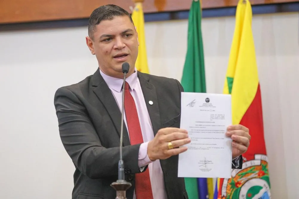 Deputado estadual Tio Pablo Bregense, autor da lei que permite o internato de estudantes de Medicina formados no exterior nos hospitais da rede estadual do Acre — Foto: Sérgio Vale