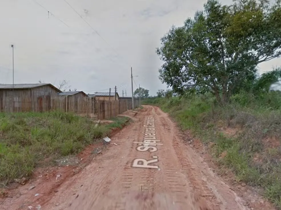 Roberto da Silva Neves, de 42 anos, foi assassinado nesta segunda-feira (5) em Sena Madureira — Foto: Google Maps