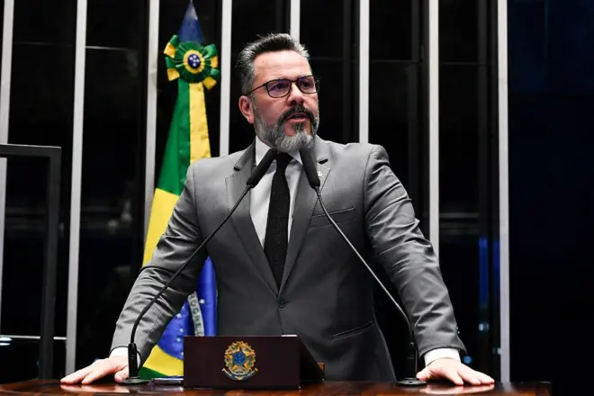 Da comunicação ao Senado, candidato do Republicanos construiu carreira política em três mandatos eletivos e agora disputa o comando do Executivo estadual • Jefferson Rudy / Agência Senado