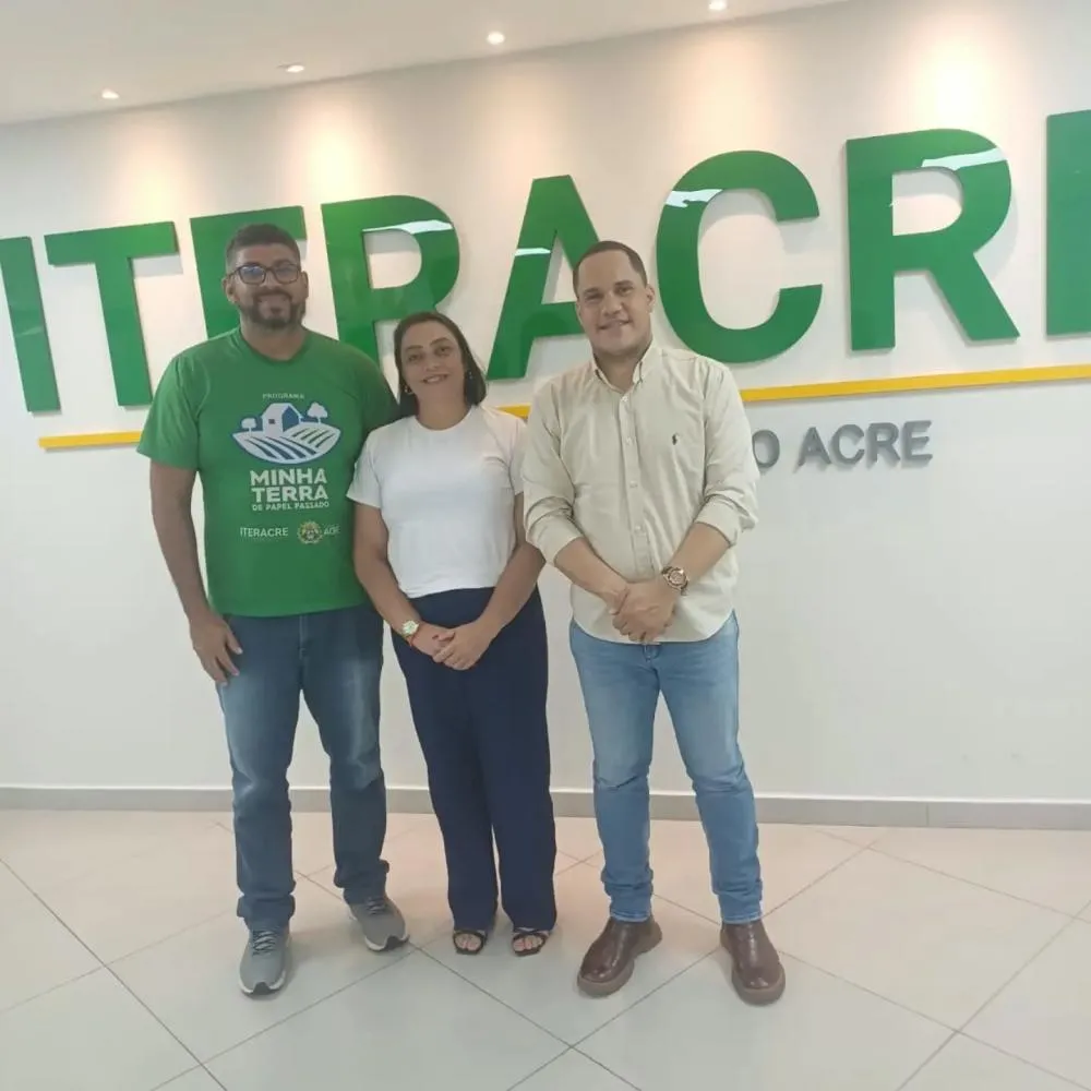 Vereadora Clarice Lemos participa de reunião no ITERACRE para discutir medidas voltadas ao avanço da regularização fundiária urbana - Foto arquivo. 