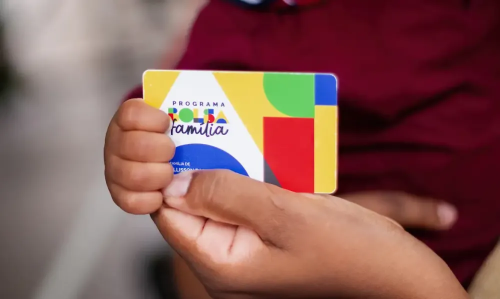 Mais de 132 mil famílias do Acre recebem parcela do Bolsa Família em junho; veja o calendário