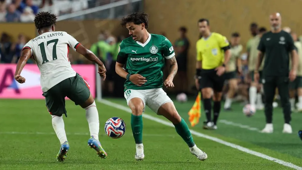 Palmeiras frustra semifinal brasileira, e ‘patinho feio’ Fluminense desafia gigantes no Mundial