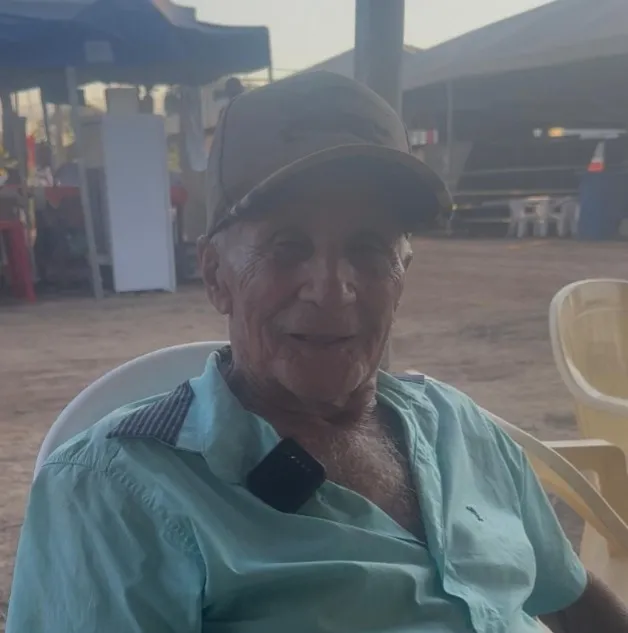 Florisvaldo: aos 80 anos, conta que o segredo da longevidade é tomar Vitamel, comer pão de milho com ovo de galinha e tomar uma cervejinha
