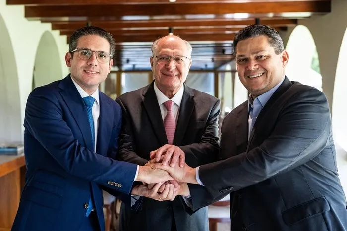 Com Alckmin, Alcolumbre e Motta defendem “soberania nacional”
