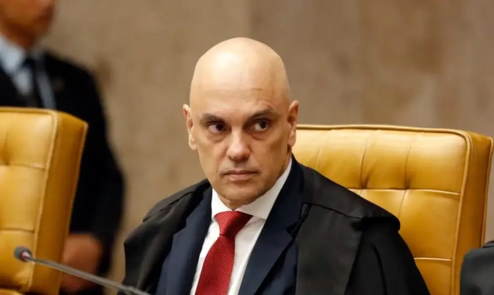 ‘Gravíssimo crime contra soberania nacional’, diz Moraes em decisão sobre Bolsonaro
