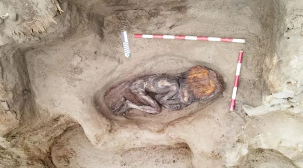 Tumba de mulher nobre da civilização mais antiga das Américas é encontrada no Peru 