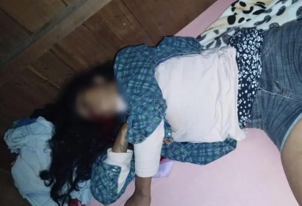 Mulher é morta com tiro no rosto dentro de casa no interior do Acre